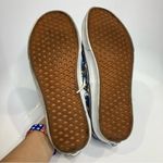 Vans x Disney Donald Duck lace up sneakers unisex sizing Photo 4