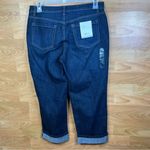 Style & Co Curvy Mid-RIse Curvy Fit Capri's Size 10 NEW WITH TAGS Photo 1