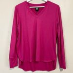 Bobeau  Women’s Long Sleeve V Neck Flowy Tee Fuchsia Size Medium NWT Photo 0