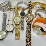 Lot of 10 Women’s Watches Silver Gold Tone Quartz great for wear or resale Photo 0