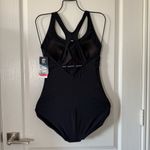 Speedo  Race Endurance+ Black One-Piece Swimsuit Axcel Cross-Back Design NWT 8 Photo 2
