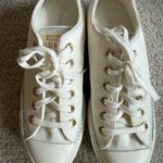 Converse Women's White platform Sneakers Photo 1