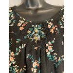 Mason & Belle black floral crinkle blouse Size M Photo 2
