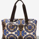 Alice + Olivia Duffle Bag, Regal Romance with Pockets, Sac de Sports New w/Tag Photo 4