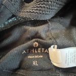 Athleta Strappy Sports Bra Size XL T Shape Back Lightweight Wireless Sports Photo 3