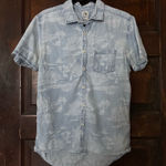 Quiksilver Button-Up  Hawaiian Print Photo 0
