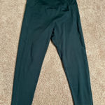 Girlfriend Collective Girlfriend‎ Collective Green Cropped Leggings Photo 0