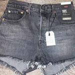 Levi’s 501 Shorts Photo 0