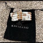 Henri Bendel  New York Santorini 4 strands bracelet Photo 2