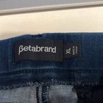 Betabrand  XL pull on denim‎ jeans bootcut Photo 3