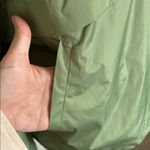 Bala S/M sage green windbreaker rain Jacket for Women mint green Size undefined Photo 3