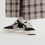 Cariuma Catiba Pro Low Black with White Contrast Skateboarding Sneaker W 9.5 Photo 2