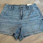 American Eagle  Mom NWT Shorts Sz 16 Photo 0