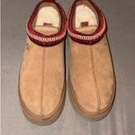 UGG  Women’s Tazz Platform Slippers Photo 2