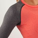 Lululemon  Run: Swiftly Tech Long Sleeve Love Red / Deep Coal 8 Photo 5