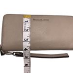 Michael Kors Long Zip Around Wallet Photo 7