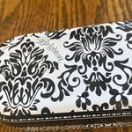 Brighton  sunglasses tin case Photo 2