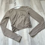 Free People Top with a twist crop womens Beige (xsmall) workout athleisure Photo 3