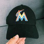 Marlins Black Hat Photo 2