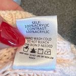 Blue Blush  Sweater‎ Photo 6