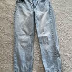 Abercrombie & Fitch  high rise the mom jeans size 29/8r Photo 1