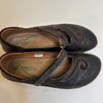 Naot Leather/Suede Matai Copper Women’s Mary Janes EUC Sz 41/ US 10 Photo 3