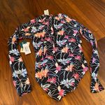 Roxy NWT Quicksilver Active Floral Print One-Piece Rashguard Swimsuit Photo 9