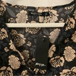 Nasty Gal  Nothing Bud Flowers Cropped Floral V-Neck Button Up Blouse 6 Prints Photo 6