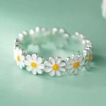 Sterling Silver Adorable  Ladies Adjustable Daisy Ring Size 5-9 Photo 0
