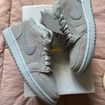 Jordan 1 Low SE Photo 0