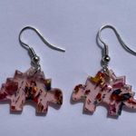 RAWR Dinosaur stegosaurus drop earrings acrylic dino confetti glitter gift Pink Photo 2