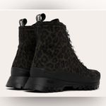 P448 . Denise platform leopard lace up boots Photo 3