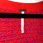 Free People NWT Coconut Knit Relaxed Fit V-Neck Sweater - Dragonfruit Co… Photo 3