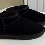 Cushionare Women's Black Ankle Boots Photo 0