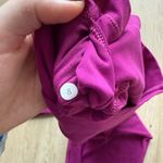 Lululemon  Athletica Women's Magenta Capri Leggings Photo 3
