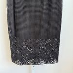 White House | Black Market WHBM Black Crochet Lace Sheath Dress sz 14 Sleeveless Knee Length Formal Luxury Photo 2