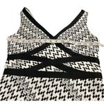 Kay Unger NEW YORK Women's Black Ivory Sleeveless Knit Dress Stretch Lined
6 Photo 5