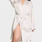Victoria's Secret  Satin Midi Robe - Coconut White - Women's Size M - 26746454 Photo 0