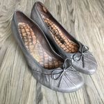Hispanitas Gray Grey Leather bow 2” heel pumps Womens Size EUR 39 / 8.5 … Photo 2