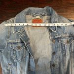Levi's  Light Wash Denim Jacket Womens FITS LIKE SMALL (Tagged as Large) Photo 10