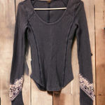 We The Free  Bandana‎ Cuff Thermal Top Black Women's Size  S small Photo 0