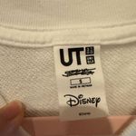 Uniqlo  mickey crewneck Photo 2