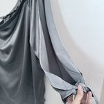 Belle & Sky Top Womens 2X Gray Off The Shoulder Blouse Silkie Romantic Feminine Photo 3