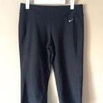 Nike  | Cropped Yoga Capri Athletic Pants Sz M Photo 0