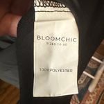 Bloomchic  NWT crochet shoulder black sleeveless wrap vneck front size 14/16 Photo 5