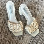 Steve Madden  Laveda Sandal in Beige Size 7.5 Photo 1