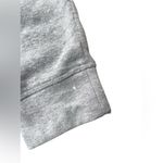 AERO Cropped Sweatshirt Womens Medium Long Sleeve Grey Graphic Maui Christmas Gray Photo 8