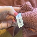 Latched Mama Mauve Breastfeeding Nursing Friendly Sherpa Sweatshirt Sz XS Photo 6