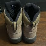 L.L.Bean  woman’s sz 8 waterproof hiking boots Photo 3