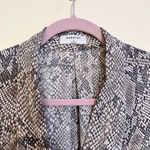 Babaton  Aritzia Akira Blouse‎ Size Small Snake Print 71882 Photo 2